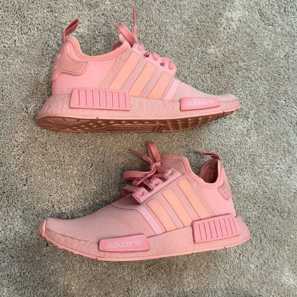Adidas NMD_R1 Glow Pink